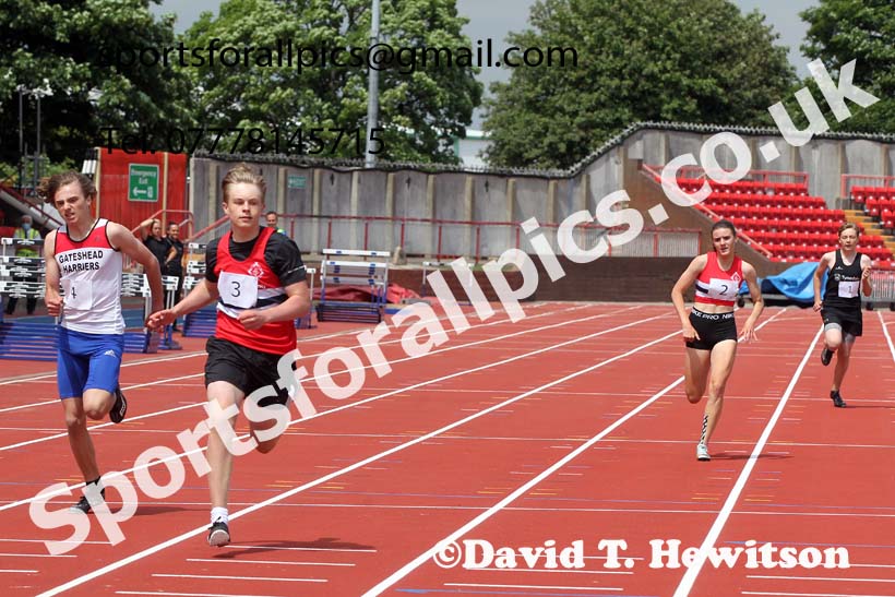200 metres, 2021 Northumberland, Durham and Cleveland Schools. Photo: David T. Hewitson/Sports for All Pics